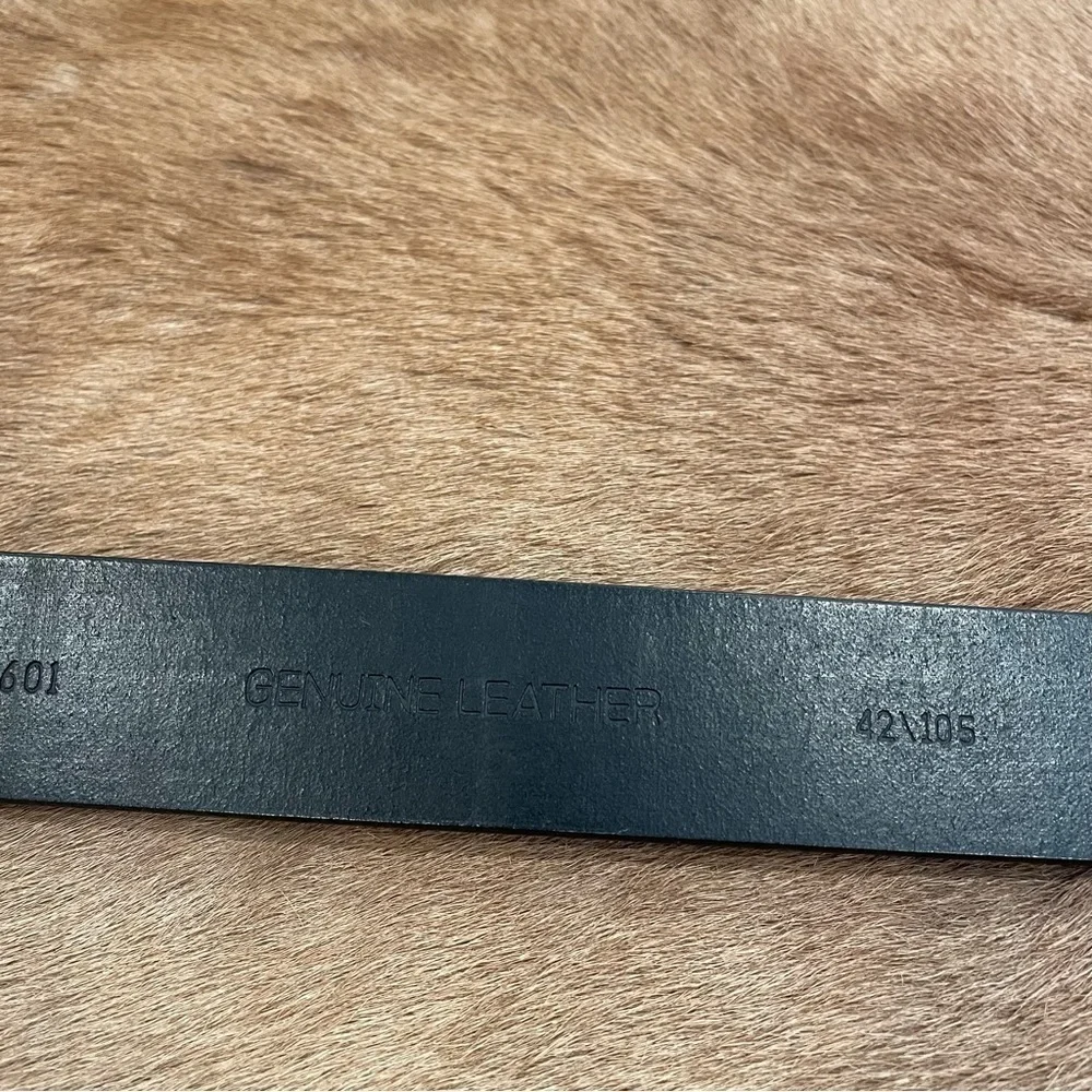 Genuine Leather Black Belt W/Silver Buckle Size 42